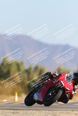 media/Jan-18-2024-Racers Edge (Thu) [[008952c709]]/B Group/Session 4 (Turn 7)/